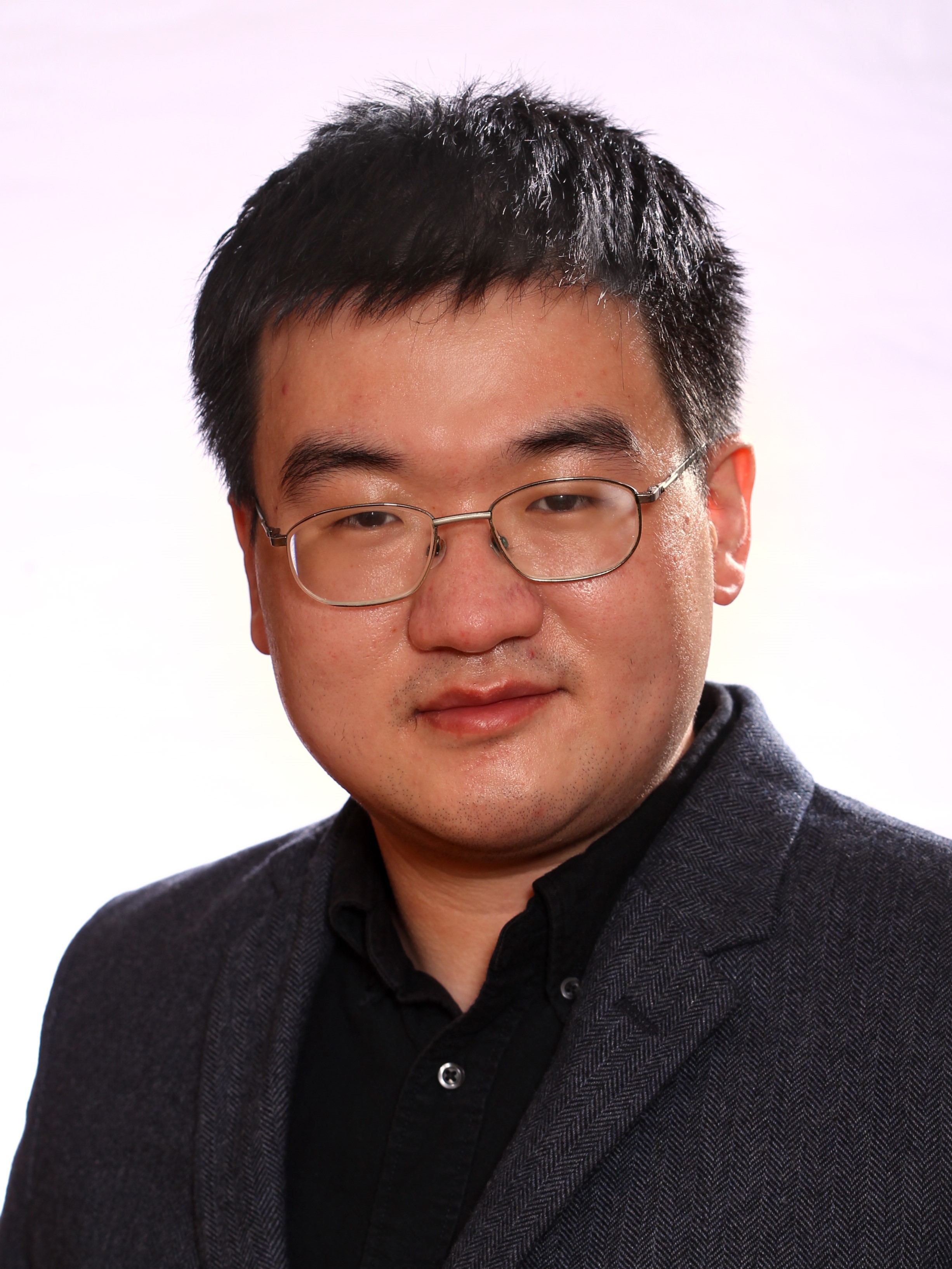 Hongliang Zhang